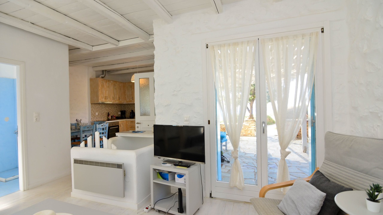 Photo of Livingroom in Parikia