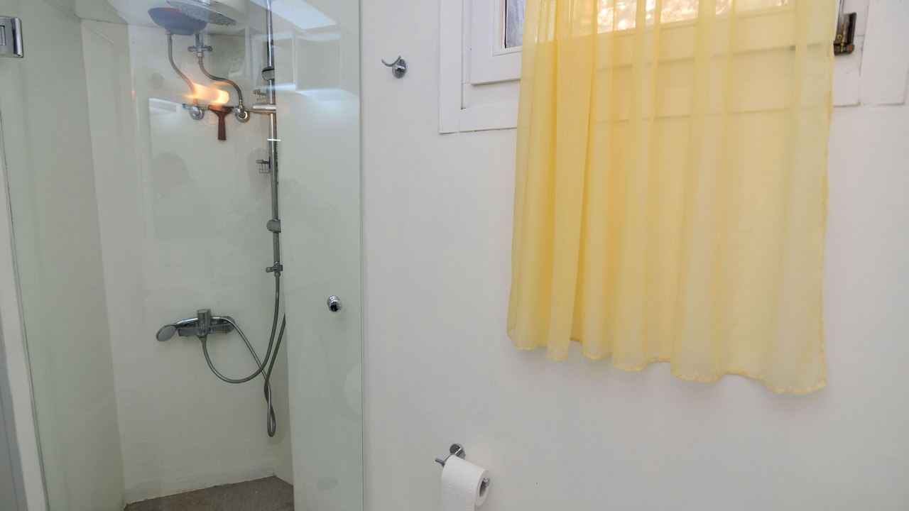 Photo of Bathroom in Parikia
