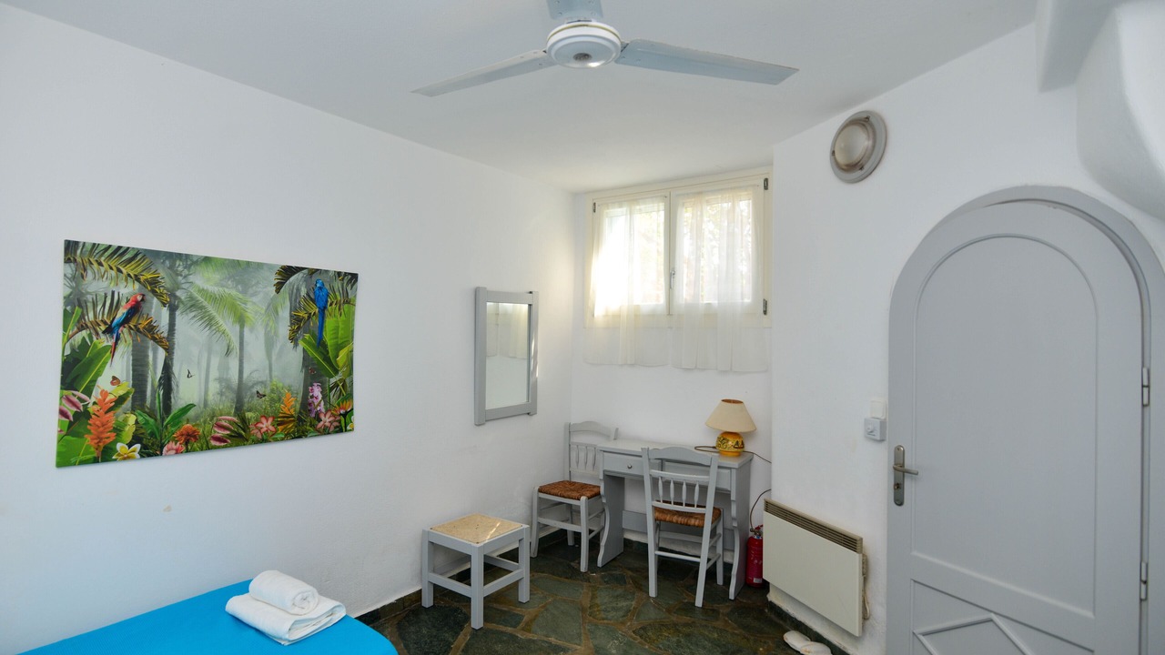 Photo of Bedroom in Parikia