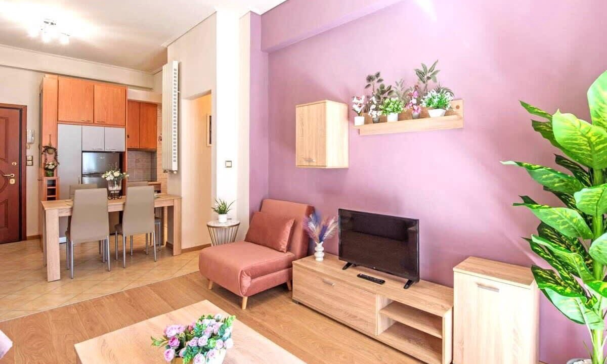 Photo of Livingroom in Ilisia