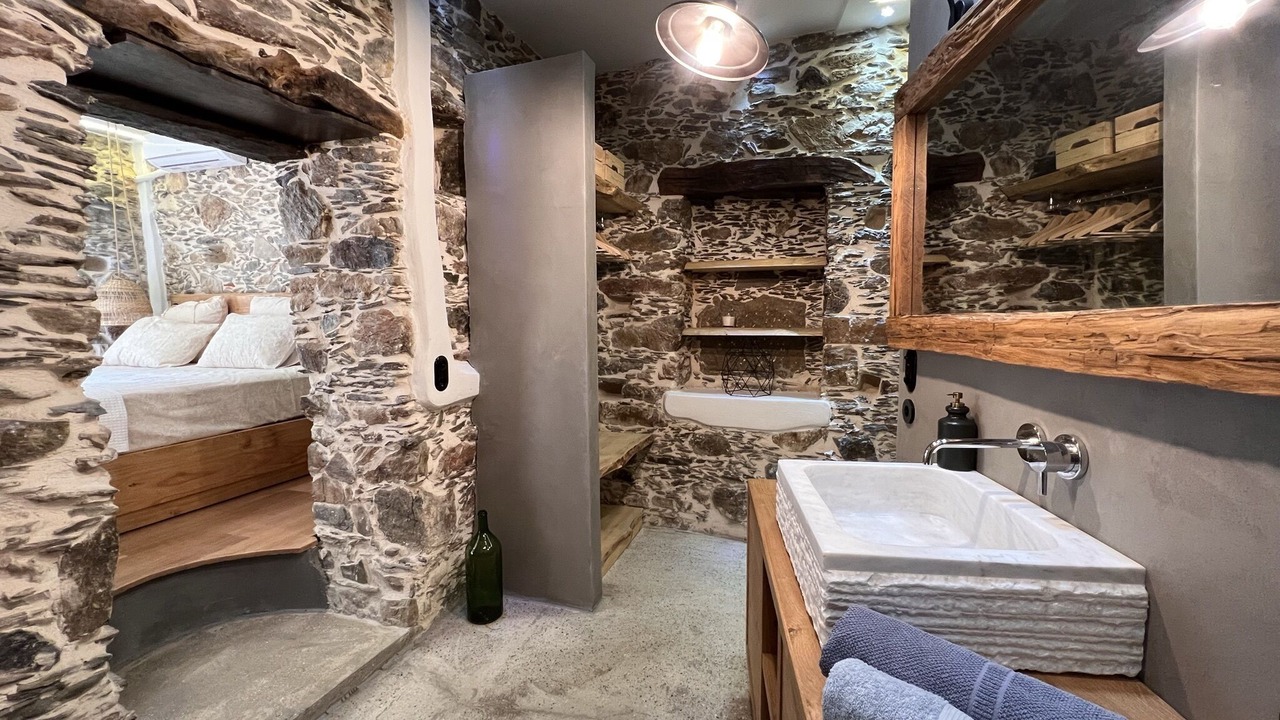 Photo of Bathroom in Kantanos-Selino