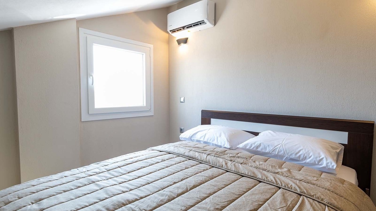 Photo of Bedroom in Flogita