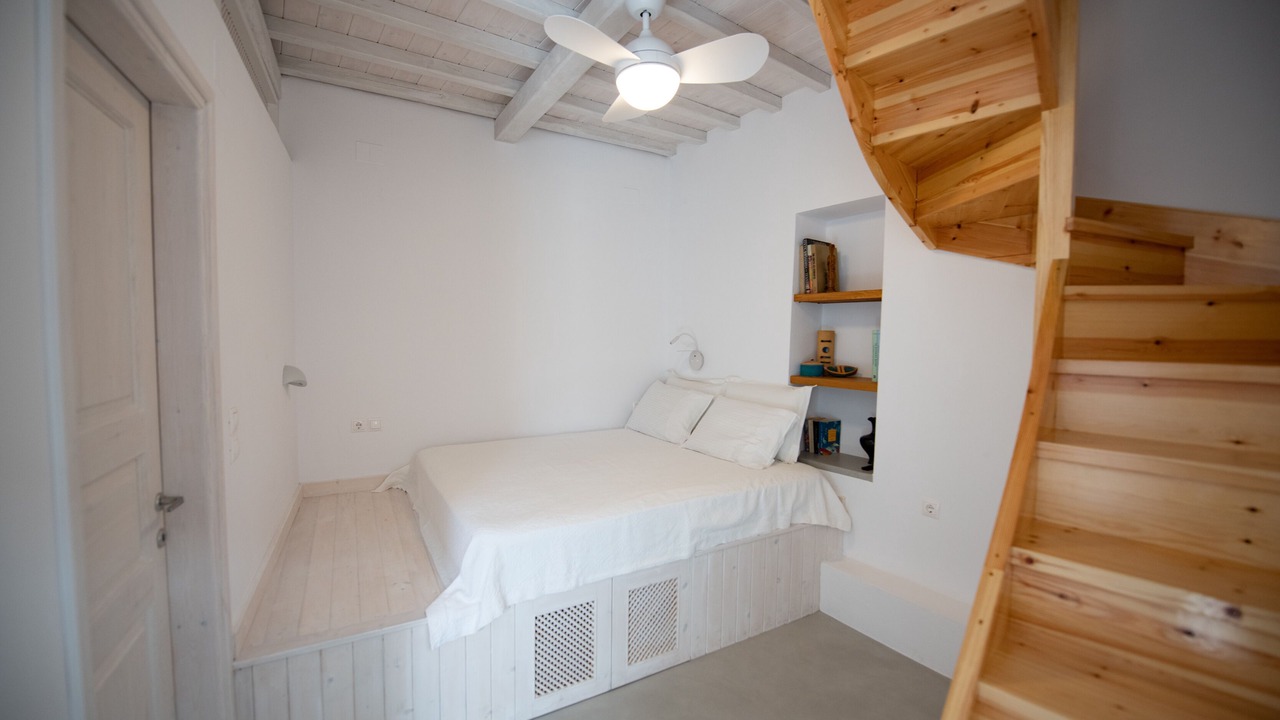 Photo of Bedroom in Glossa