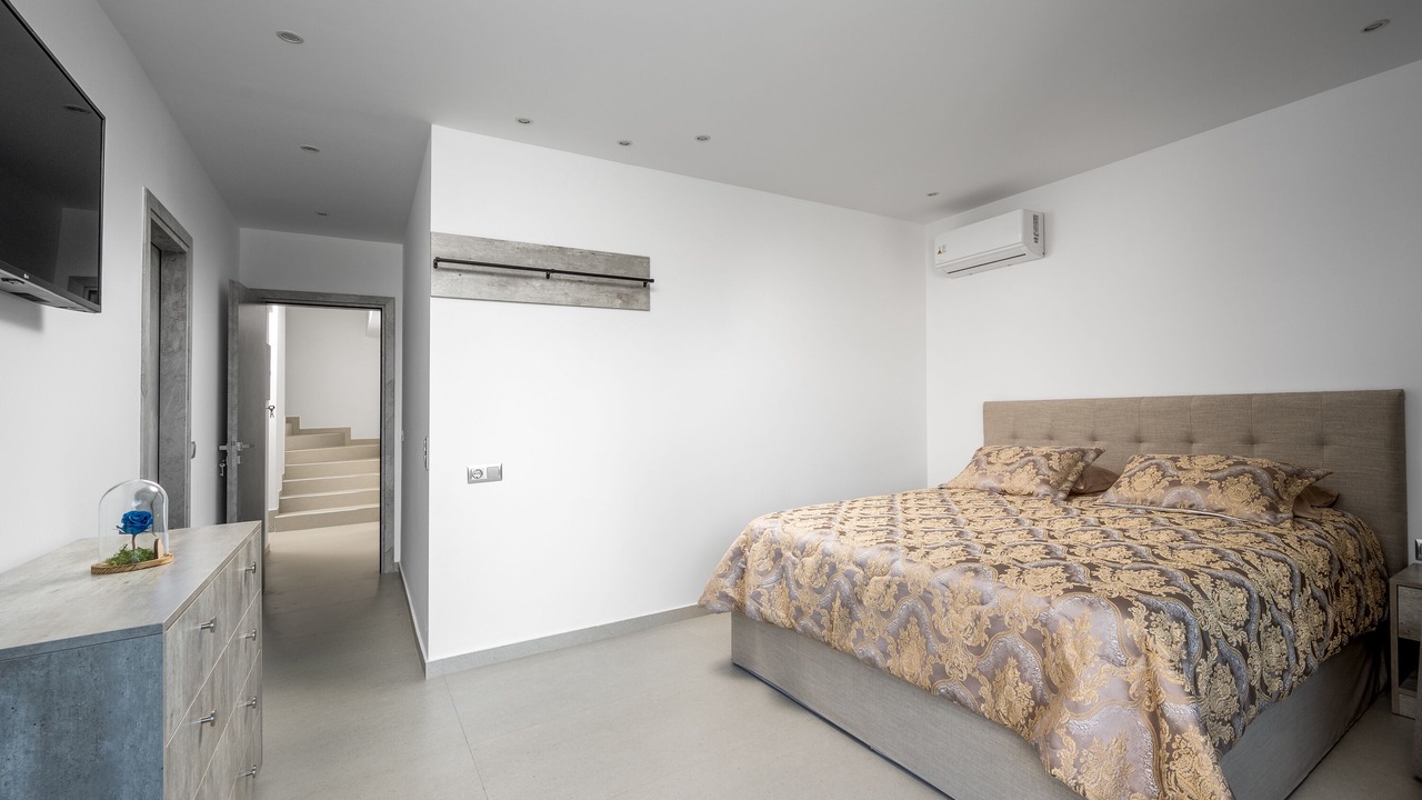 Photo of Bedroom in Petaloudes