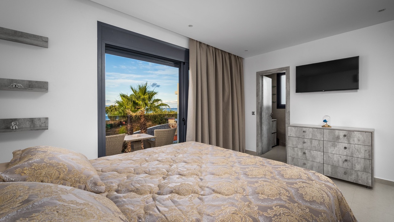 Photo of Bedroom in Petaloudes