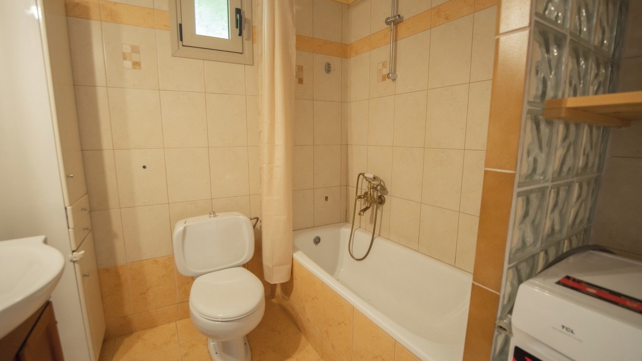 Photo of Bathroom in Kalo Chorio
