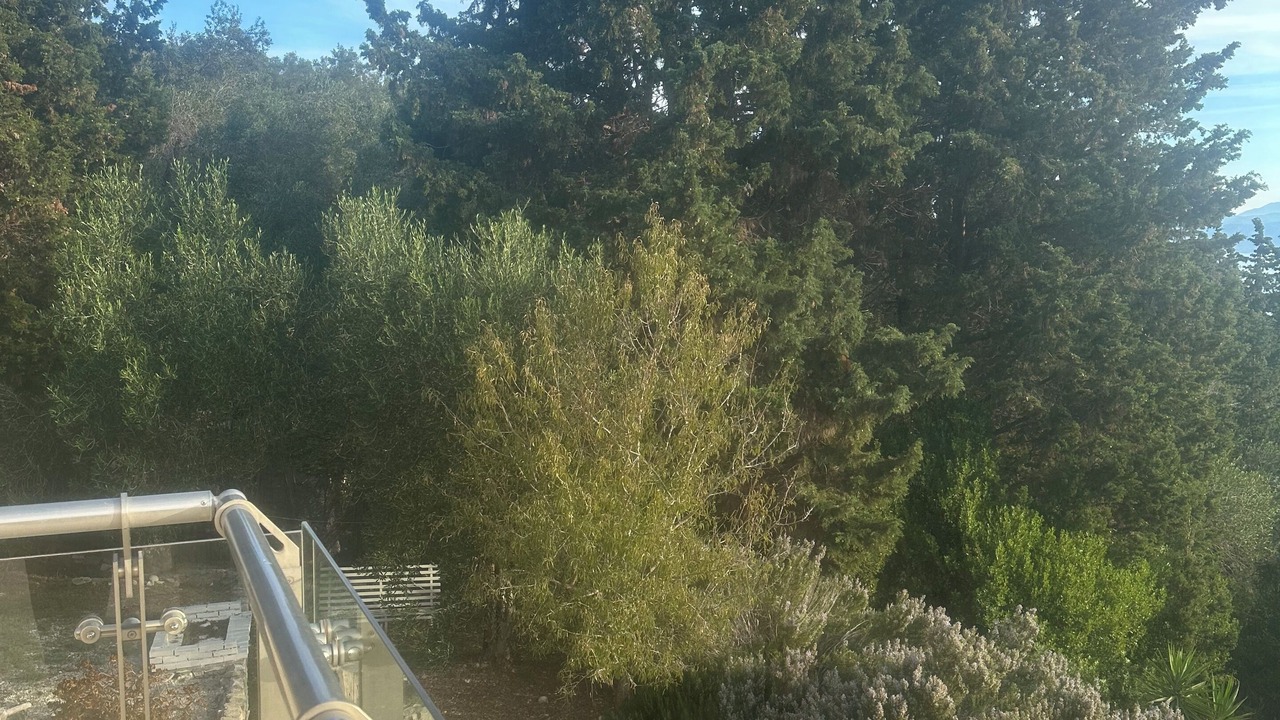 Photo of Outdoor in Analipsi