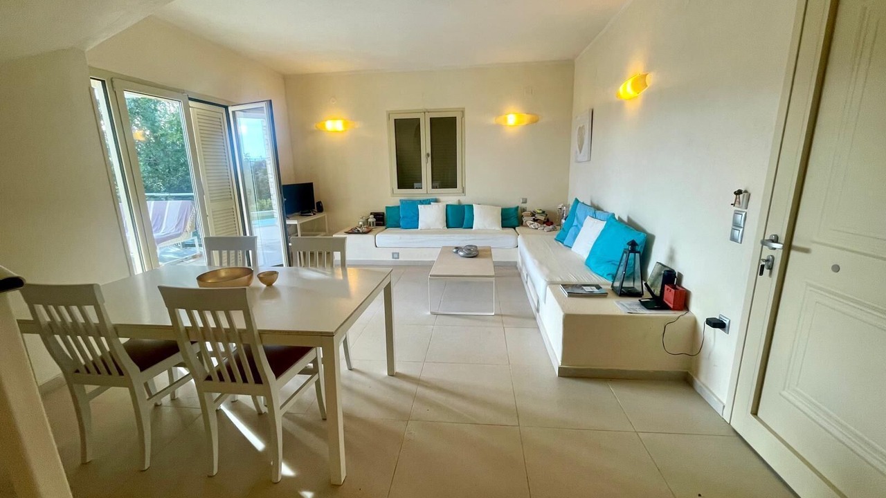 Photo of Livingroom in Analipsi