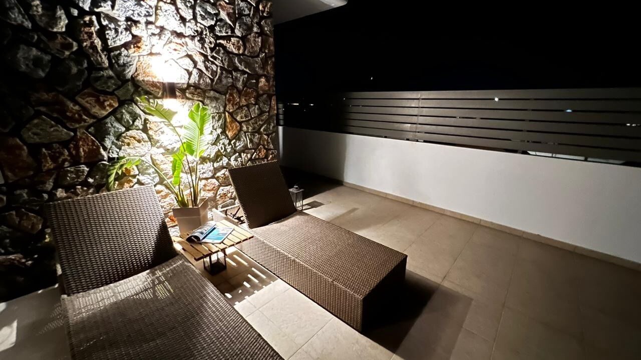 Photo of Patio Balcony in Petaloudes