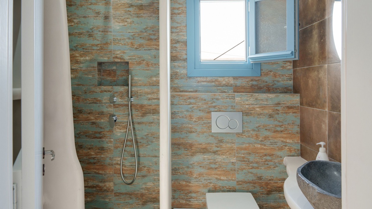 Photo of Bathroom in Amorgos Town
