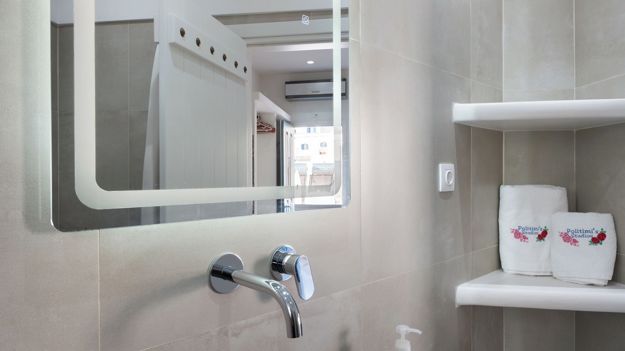 Photo of Bathroom in Amorgos Town