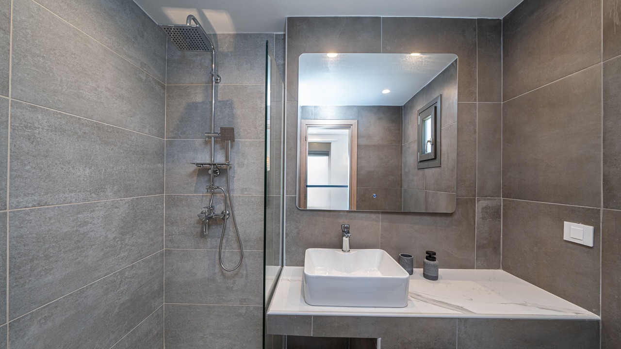 Photo of Bathroom in Leivathos