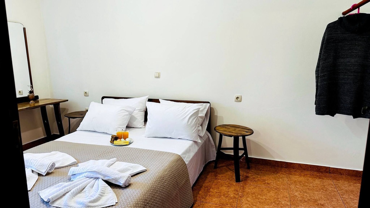 Photo of Bedroom in Panethimos