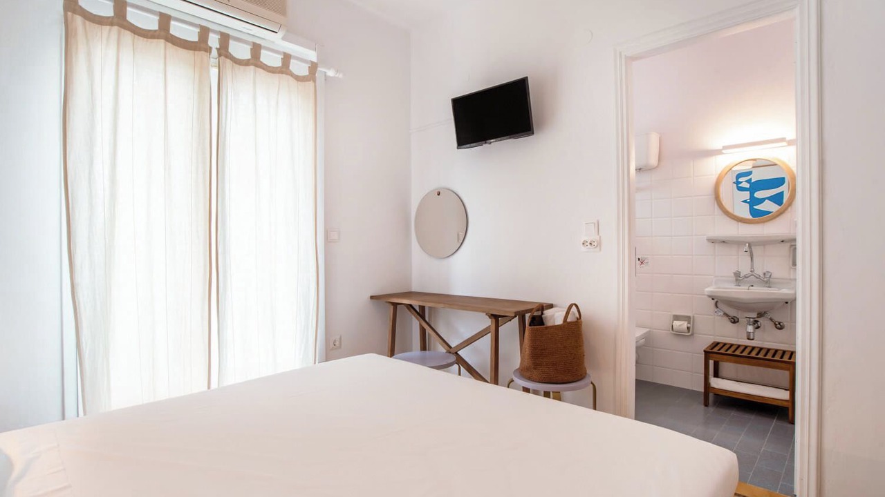 Photo of Bedroom in Paros