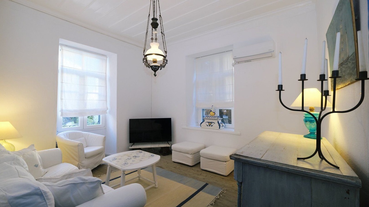 Photo of Livingroom in Myrina