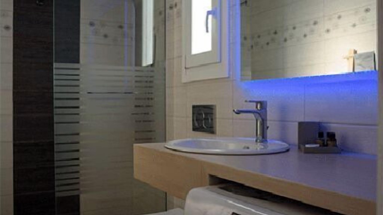 Photo of Bathroom in Kimolos