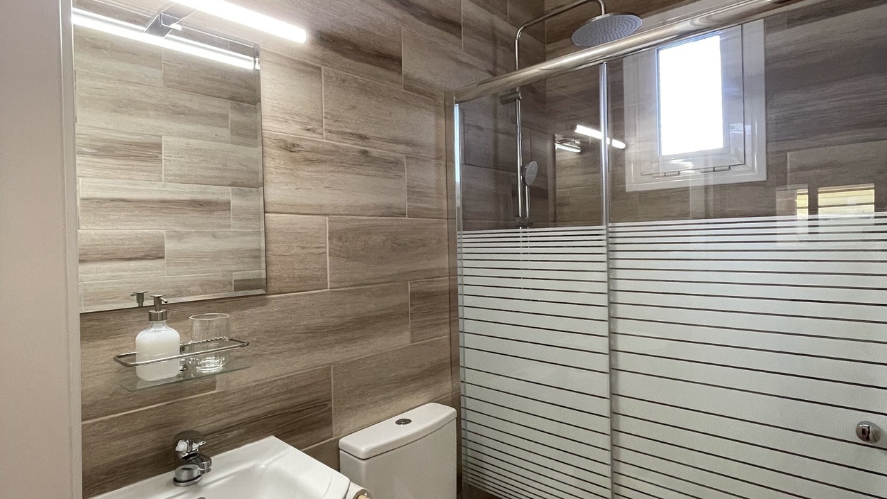 Photo of Bathroom in Elefsina