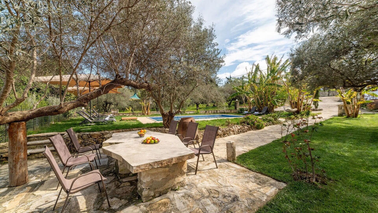 Photo of Patio Balcony in Filippos