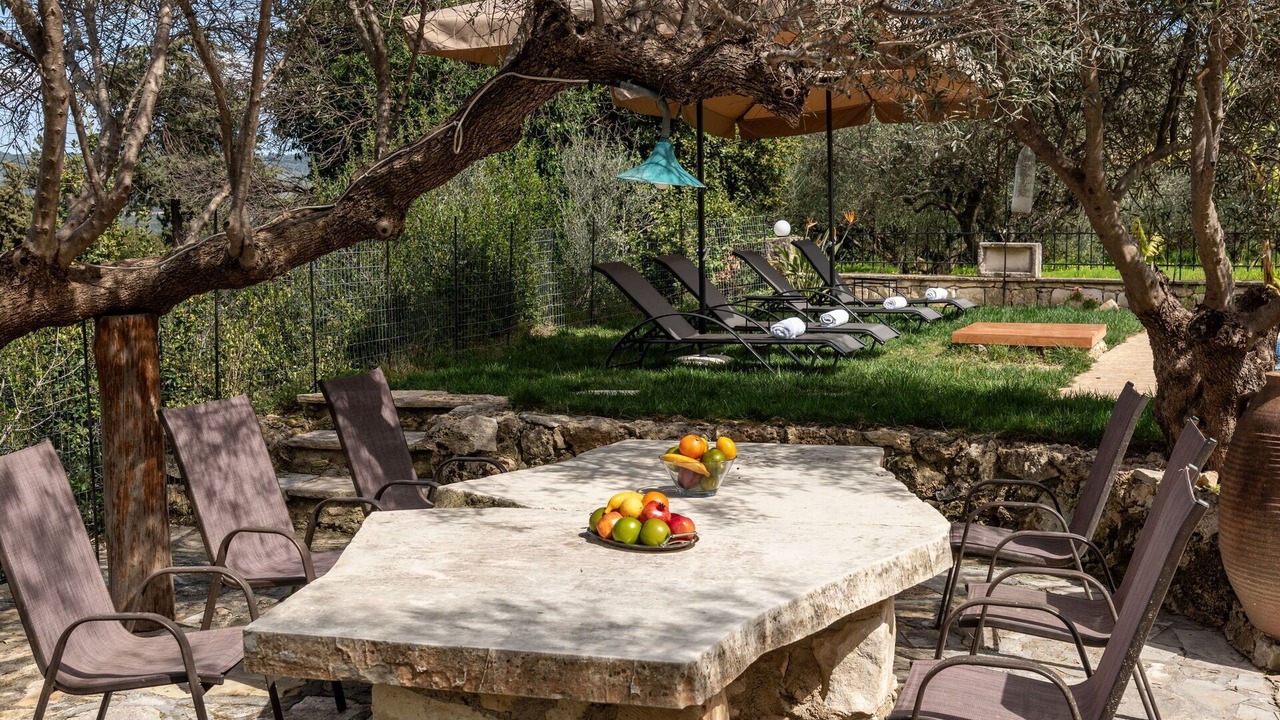 Photo of Patio Balcony in Filippos