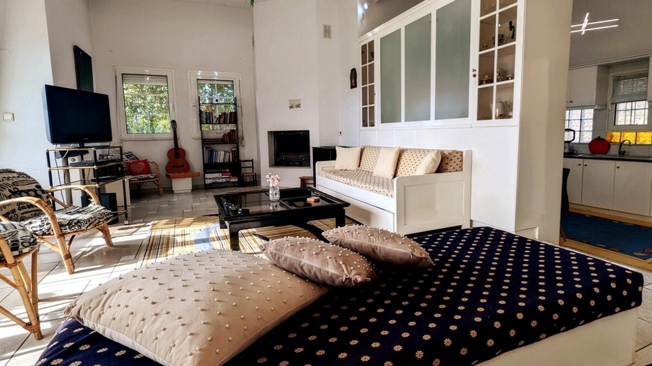 Photo of Livingroom in Lamia