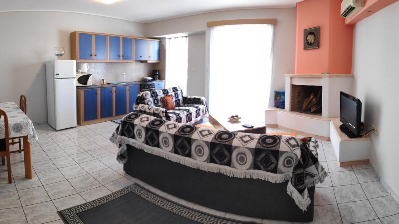 Photo of Livingroom in Molos-Agios Konstantinos