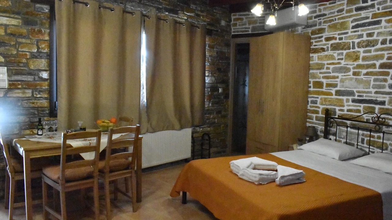 Photo of Bedroom in Ovrios