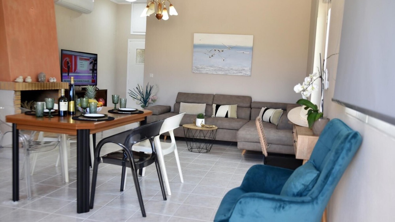 Photo of Livingroom in Korfalonas