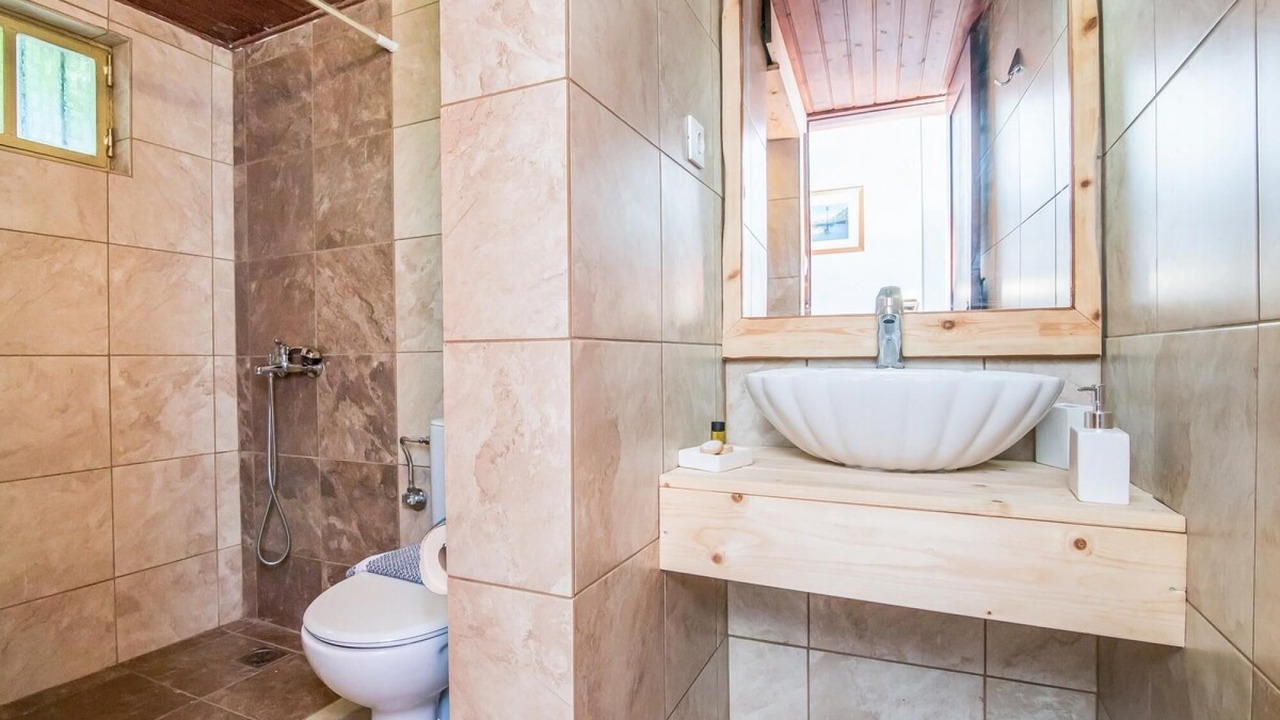 Photo of Bathroom in Kolymbari