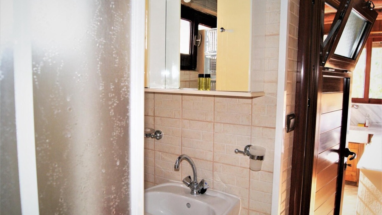 Photo of Bathroom in Kolymbari