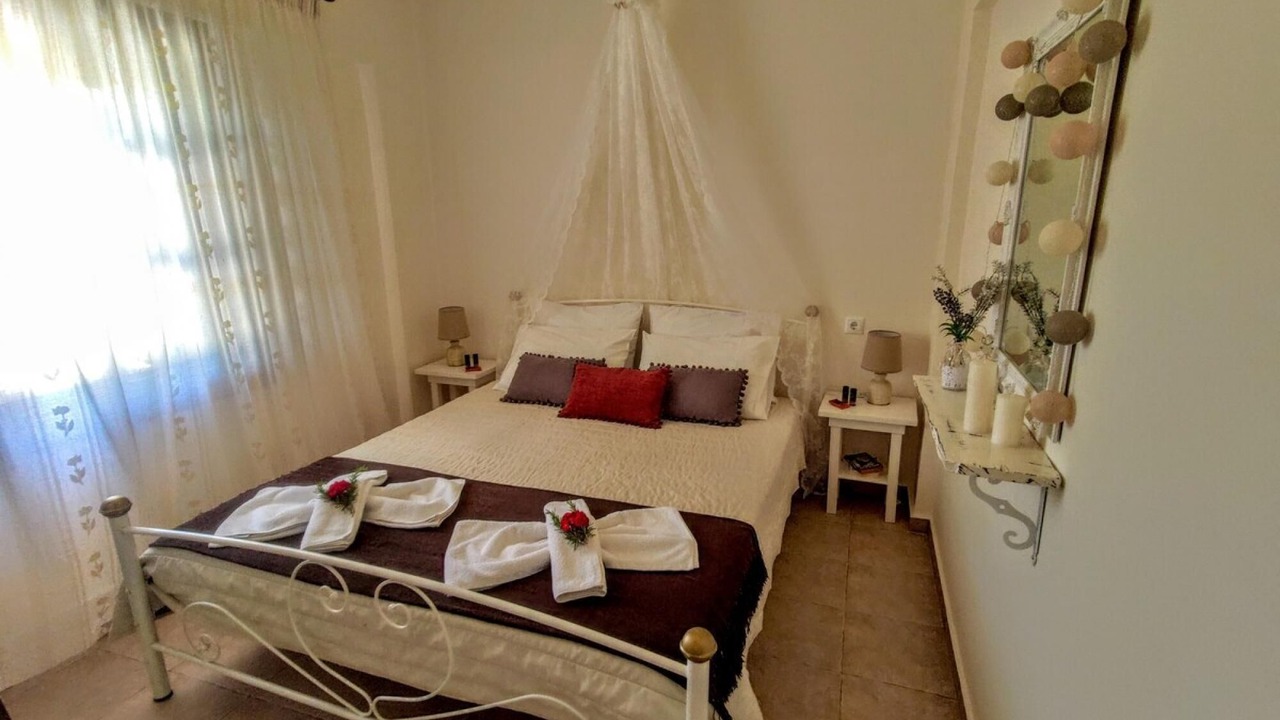 Photo of Bedroom in Loulos