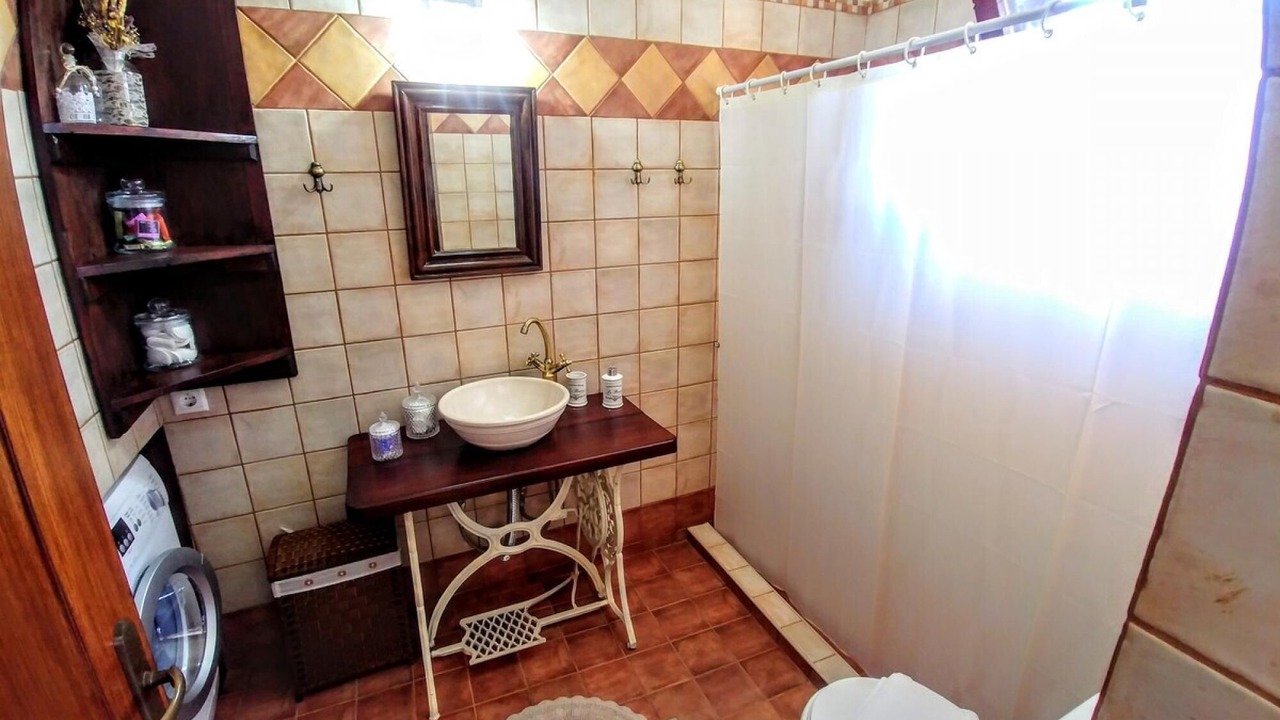 Photo of Bathroom in Loulos