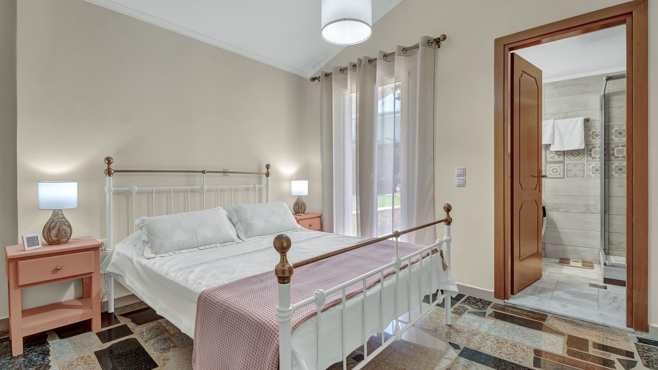Photo of Bedroom in Kalligoni