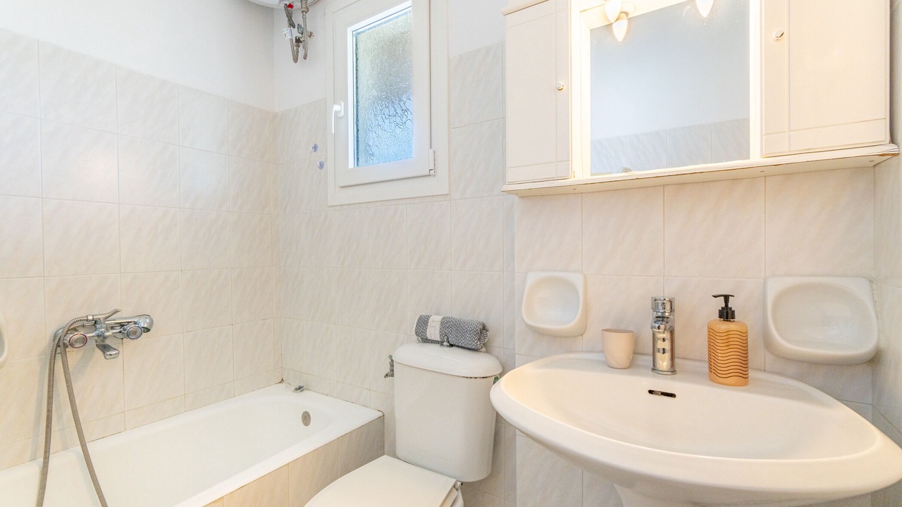 Photo of Bathroom in Acharavi