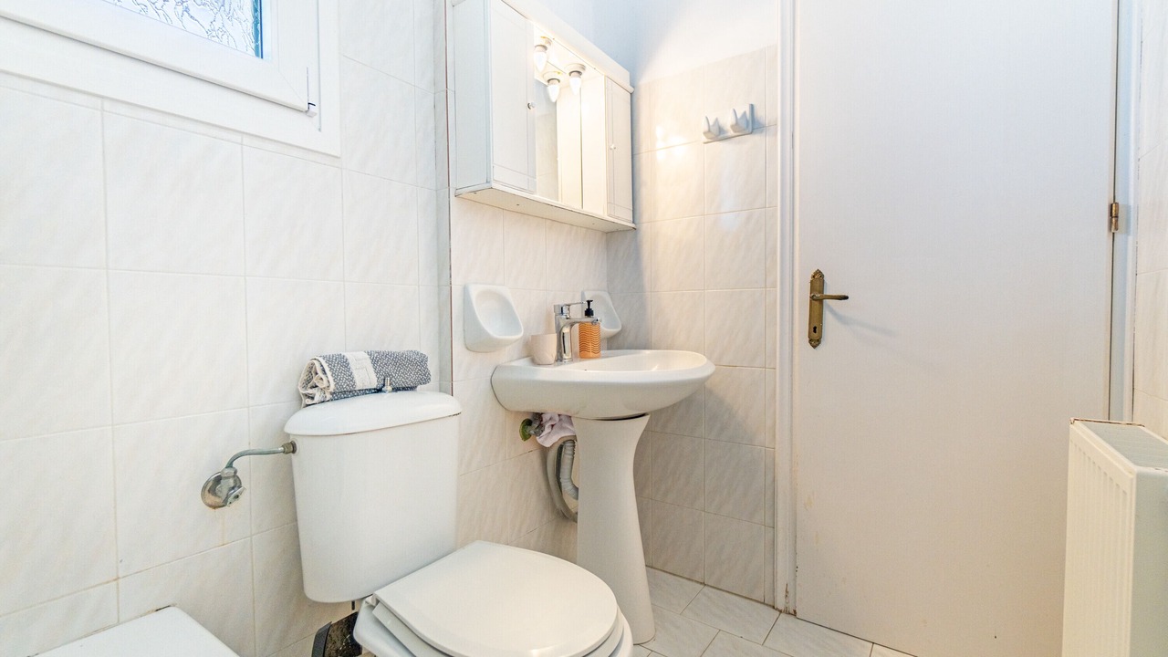 Photo of Bathroom in Acharavi
