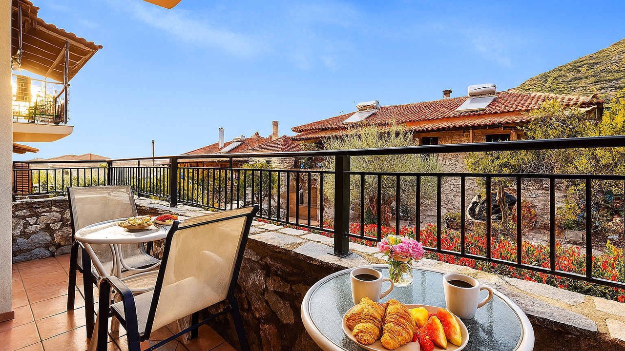 Photo of Patio Balcony in Lefktro