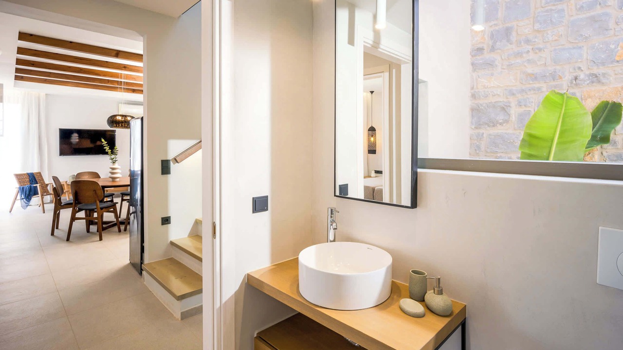 Photo of Bathroom in Anopolis