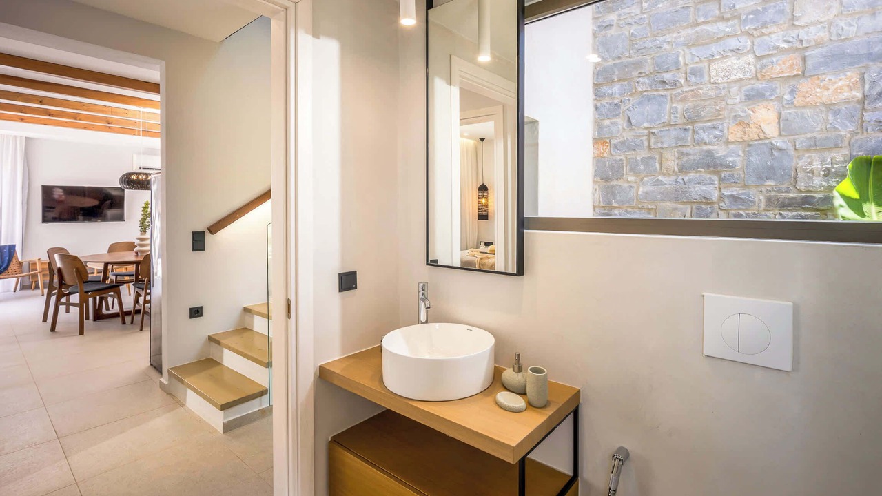 Photo of Bathroom in Anopolis