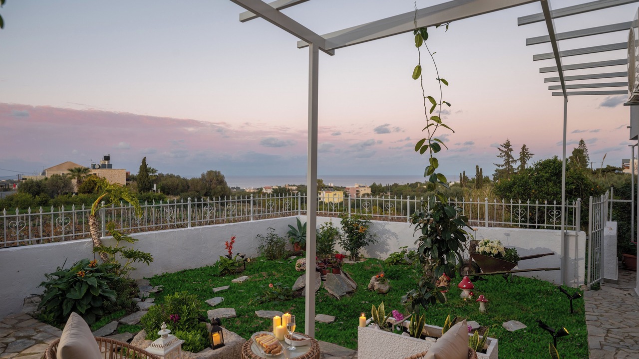Photo of Patio Balcony in Old Hersonissos