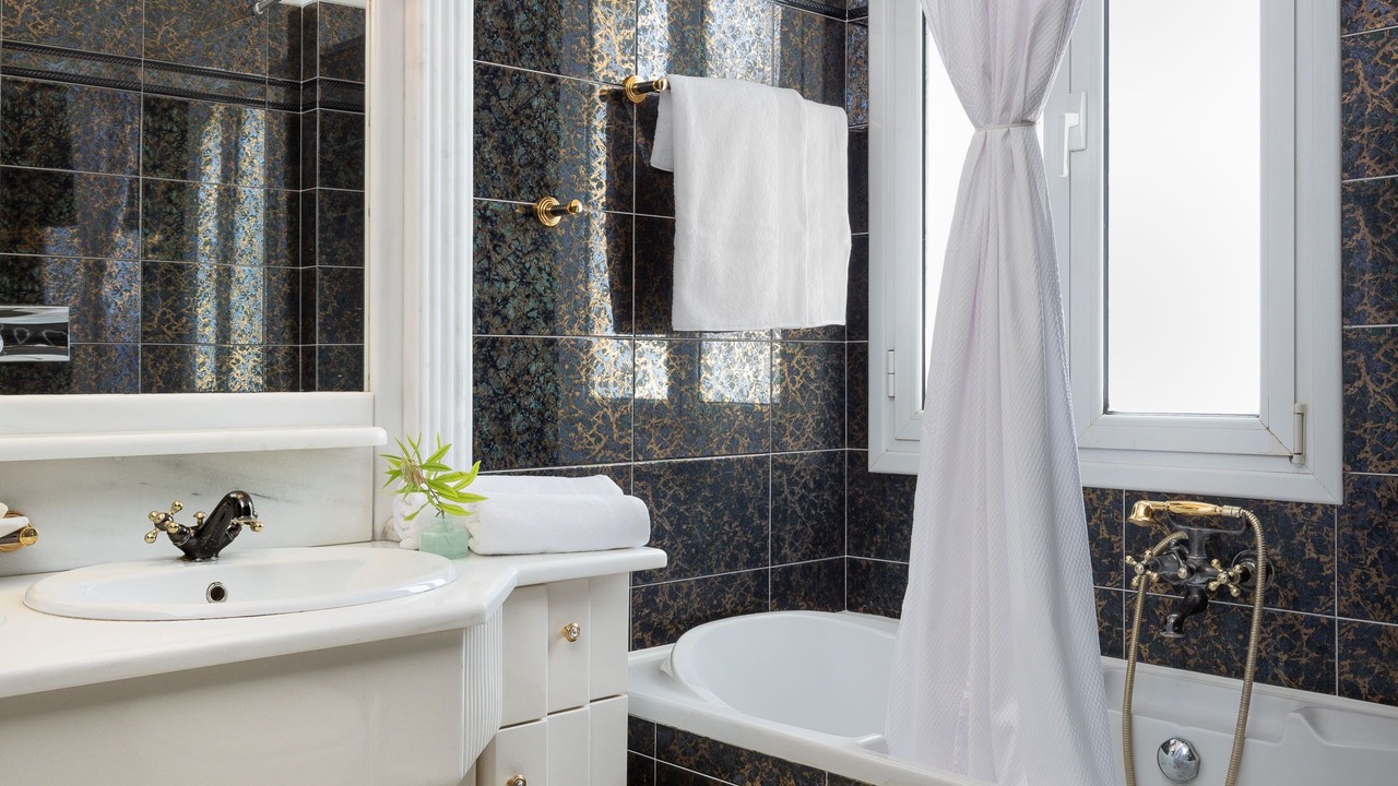 Photo of Bathroom in Vari-Voula-Vouliagmeni