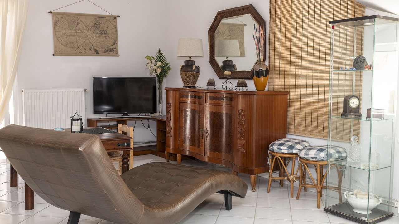 Photo of Livingroom in Petrokefalion
