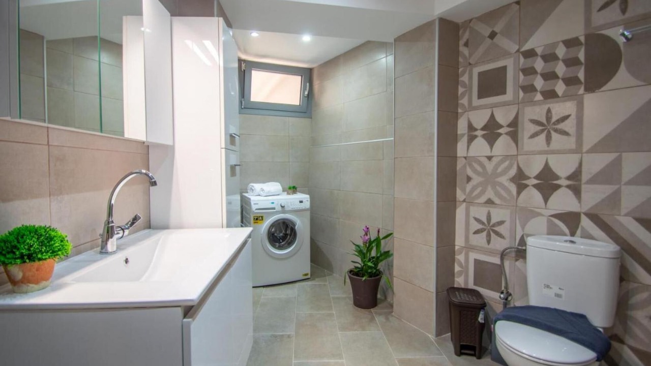 Photo of Bathroom in Maries