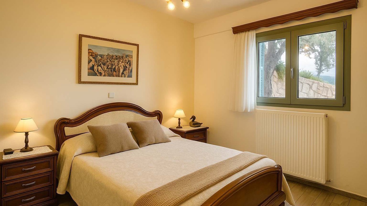 Photo of Bedroom in Troizinia