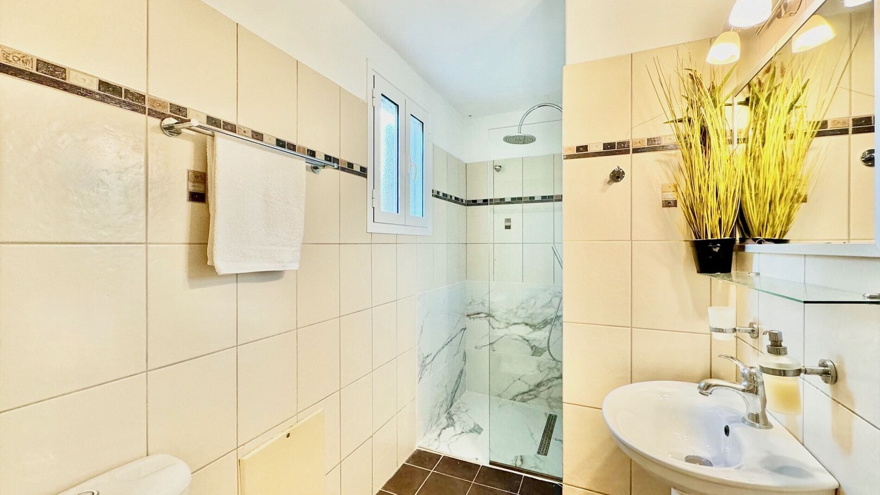 Photo of Bathroom in Acharavi