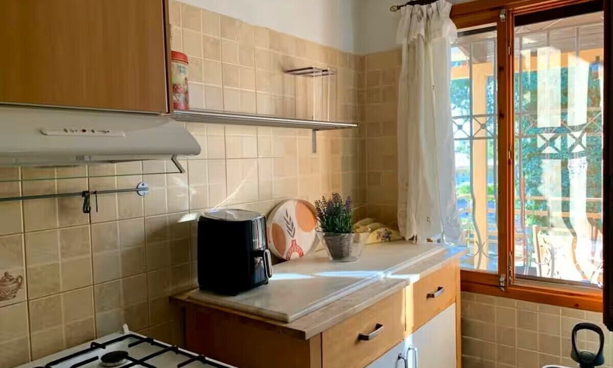 Photo of Kitchen in Mandra-Eidyllia