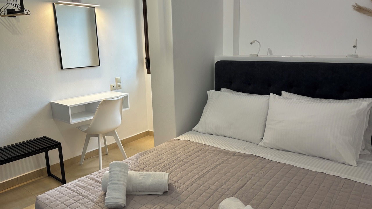 Photo of Bedroom in Malia