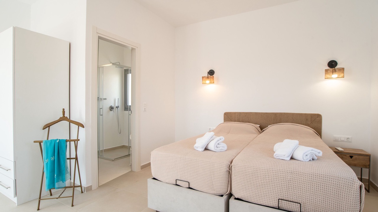 Photo of Bedroom in Paros
