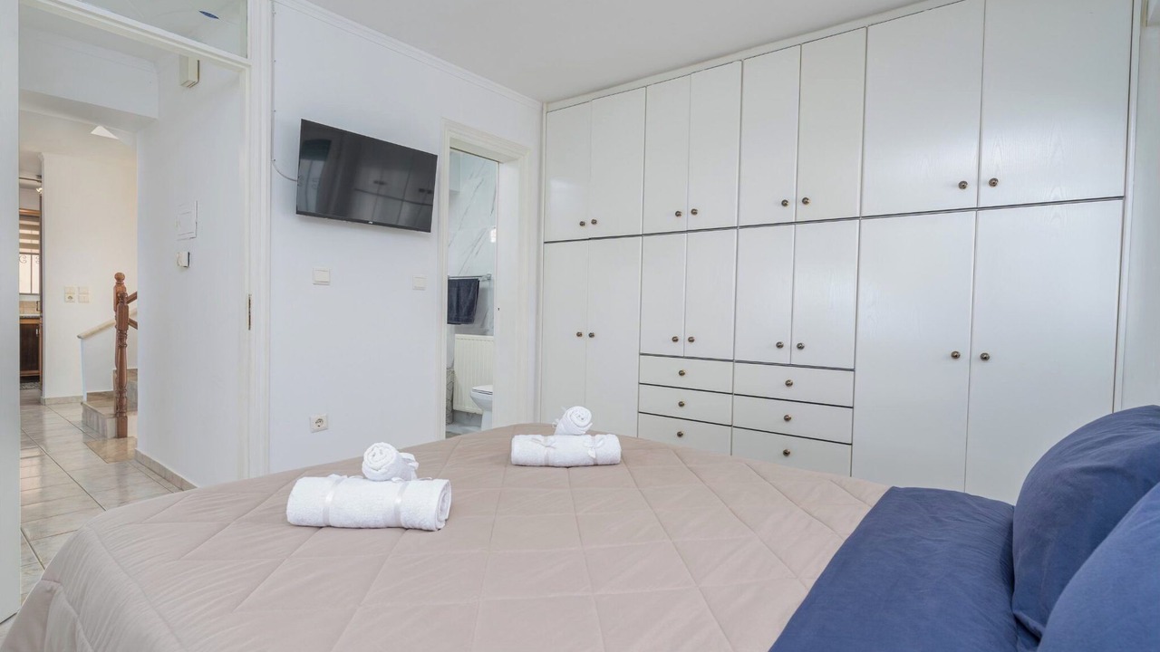 Photo of Bedroom in Lavreotiki