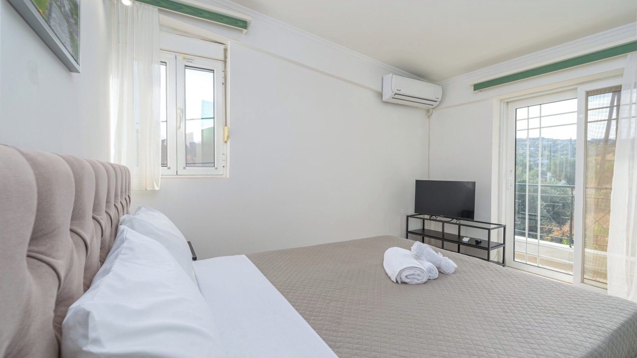 Photo of Bedroom in Lavreotiki