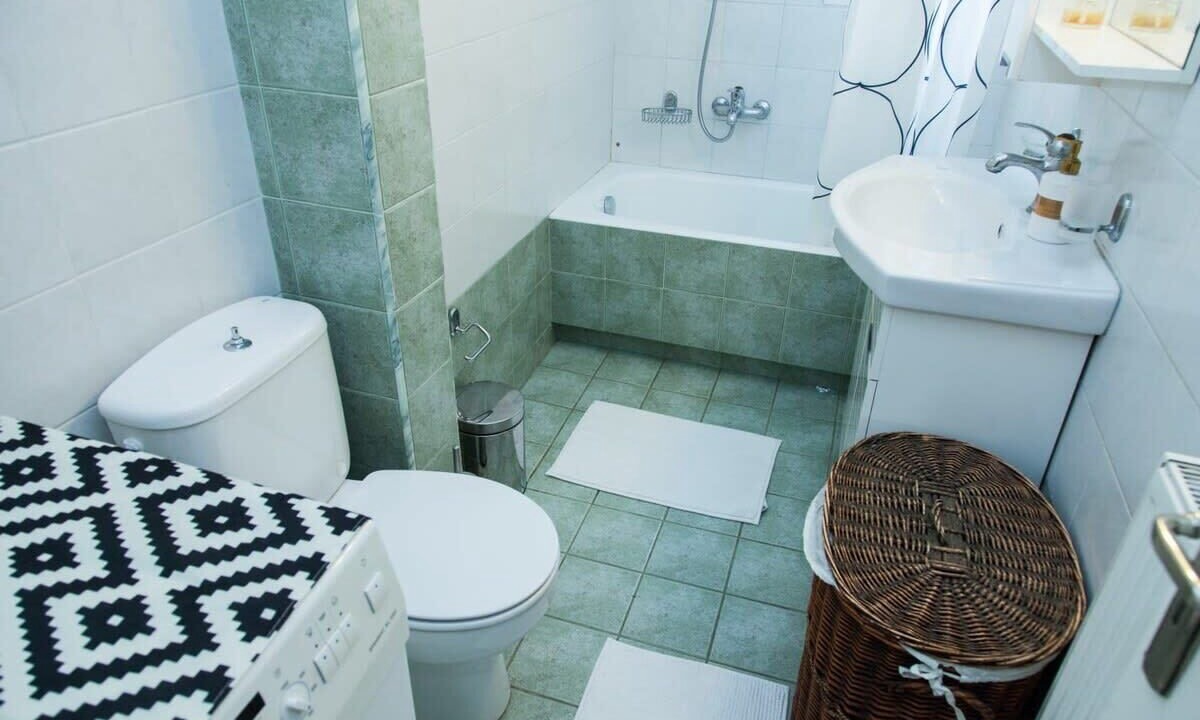 Photo of Bathroom in Peristeri