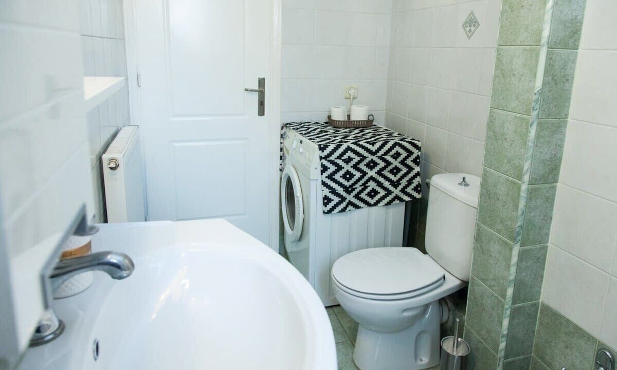 Photo of Bathroom in Peristeri